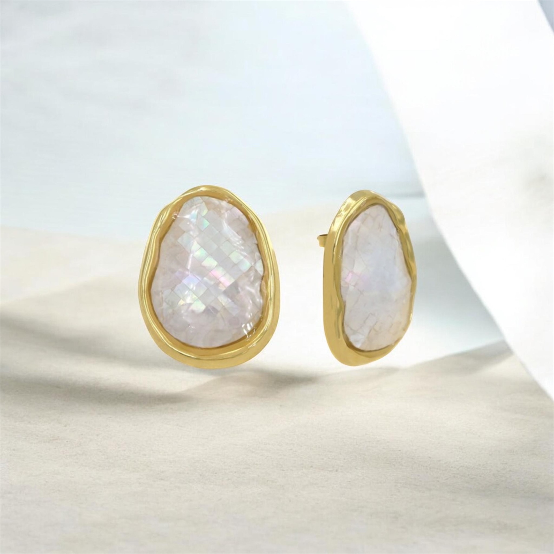 Σκουλαρίκια Mother of Pearl Oval